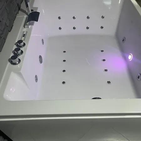 Jungle Suite Romantic - Private Jacuzzi - Bruxelles Extérieur photo